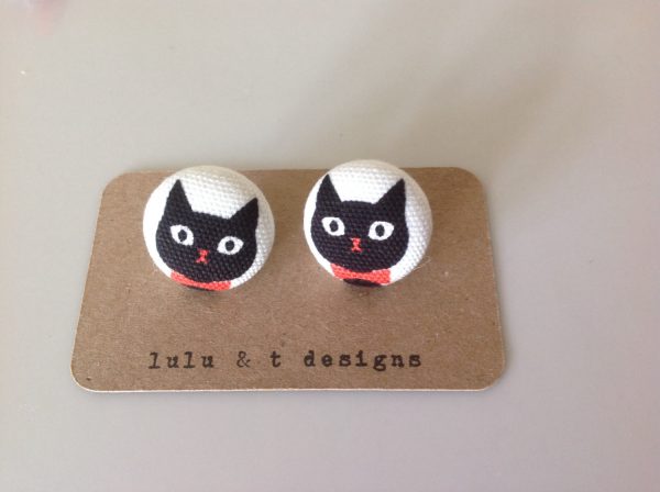 Black cat fabric covered button earrings 1 pair