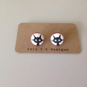 Black cat fabric covered button earrings 1 pair