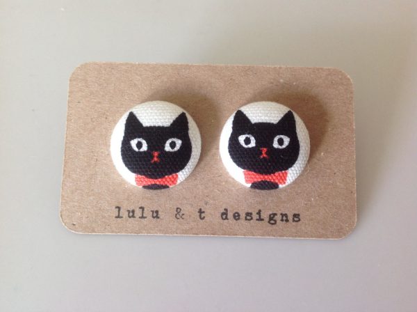 Black cat fabric covered button earrings 1 pair