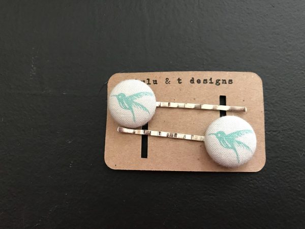 Hummingbird fabric covered button bobby pin pair